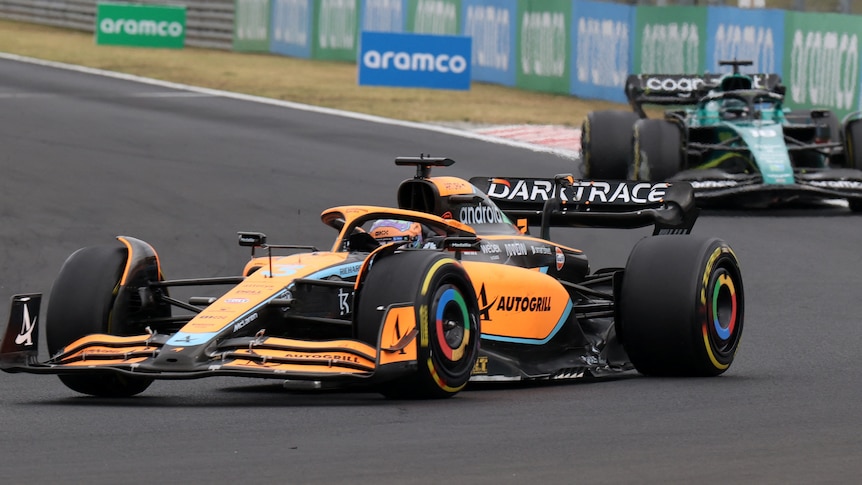 Daniel Ricciardo penalized as Max Verstappen wins F1 Hungarian Grand Prix
