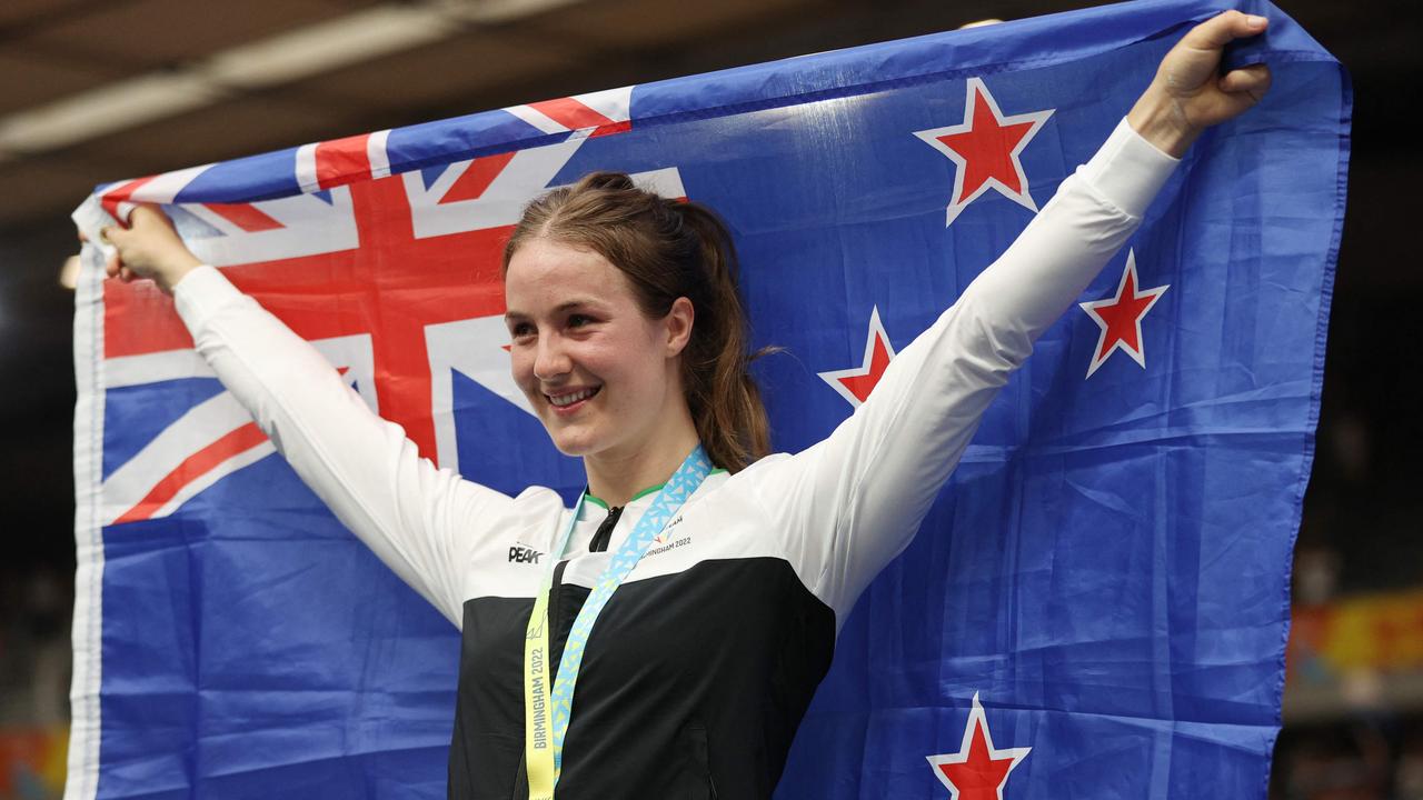 Ellesse Andrews denied silver medal after bizarre ruling, cycling news