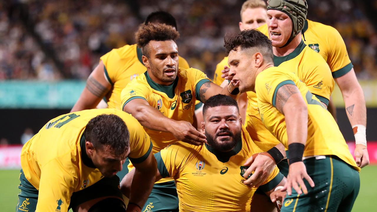 Tolu Latu (C) has signed a one-year deal with the Waratahs, while Tom Horton is heading to England. Photo: Getty Images