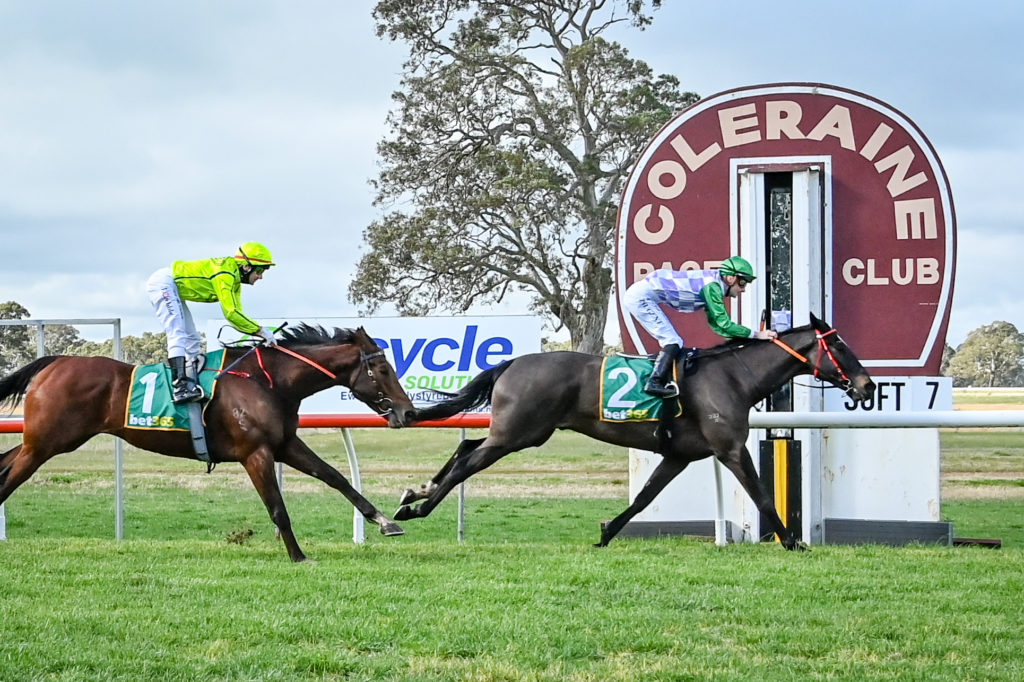 8/14/2022 Horse Racing Tips and Best Bets – Coleraine, Great Western Steeplechase day