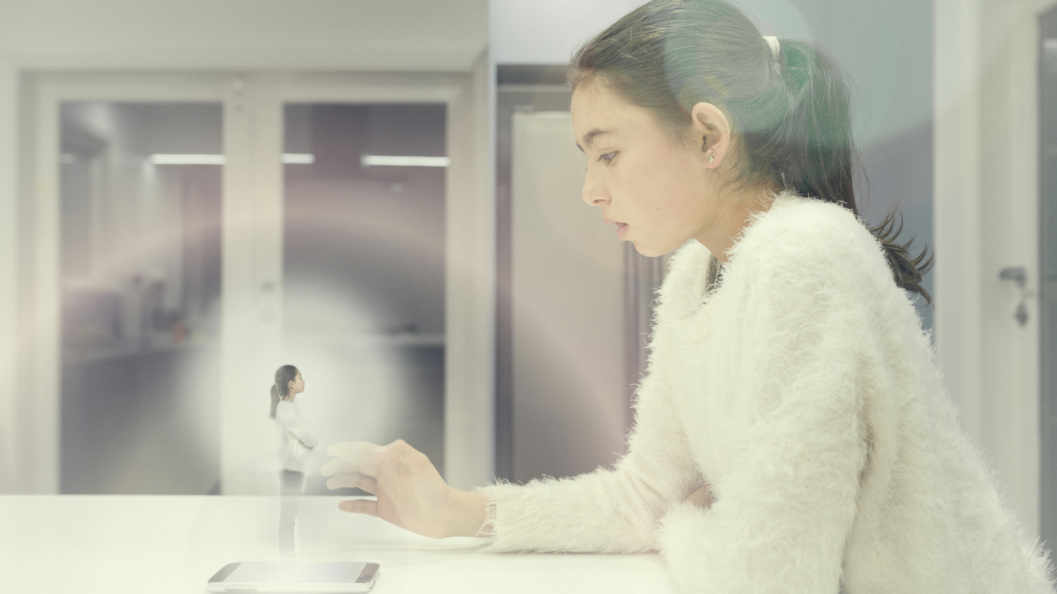 ASX Tech Stocks: International holographic teleportation, and Megaport says cloud adoption is critical