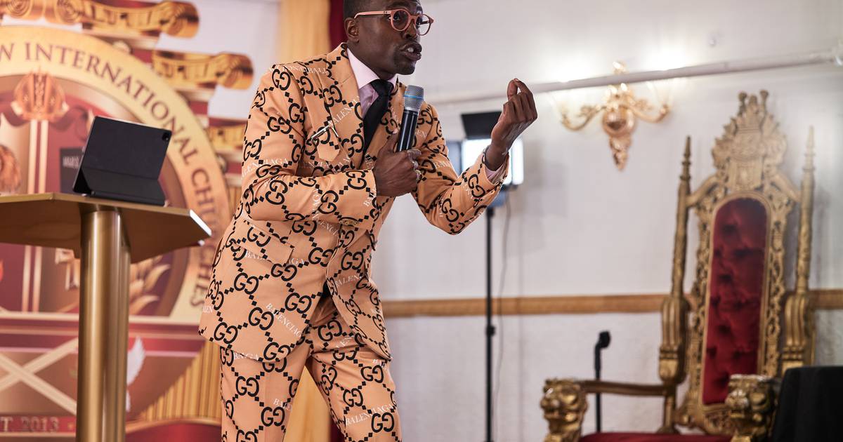 Bishop Lamor Whitehead holds first NYC church service since robbery