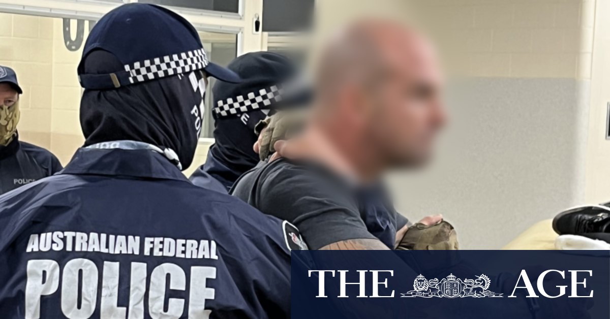 Comanchero boss's return to Australia set for delay