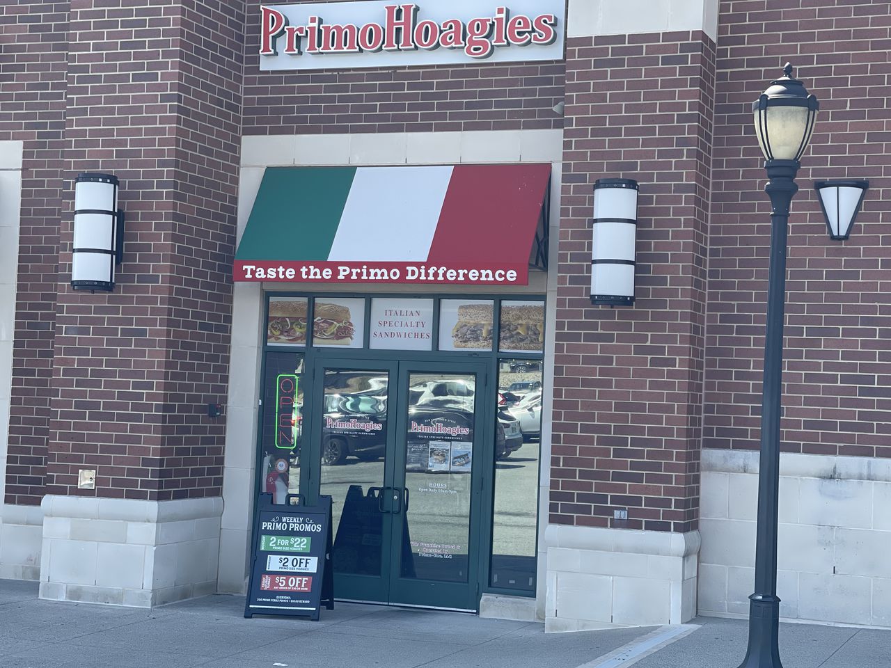 Employee saves choking customer's life at Rockaway sandwich shop