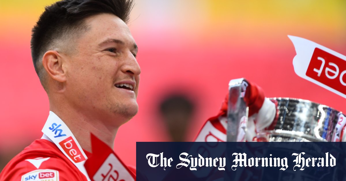 English Premier League promotion hero Joe Lolley rounds out Sydney FC's signing spree