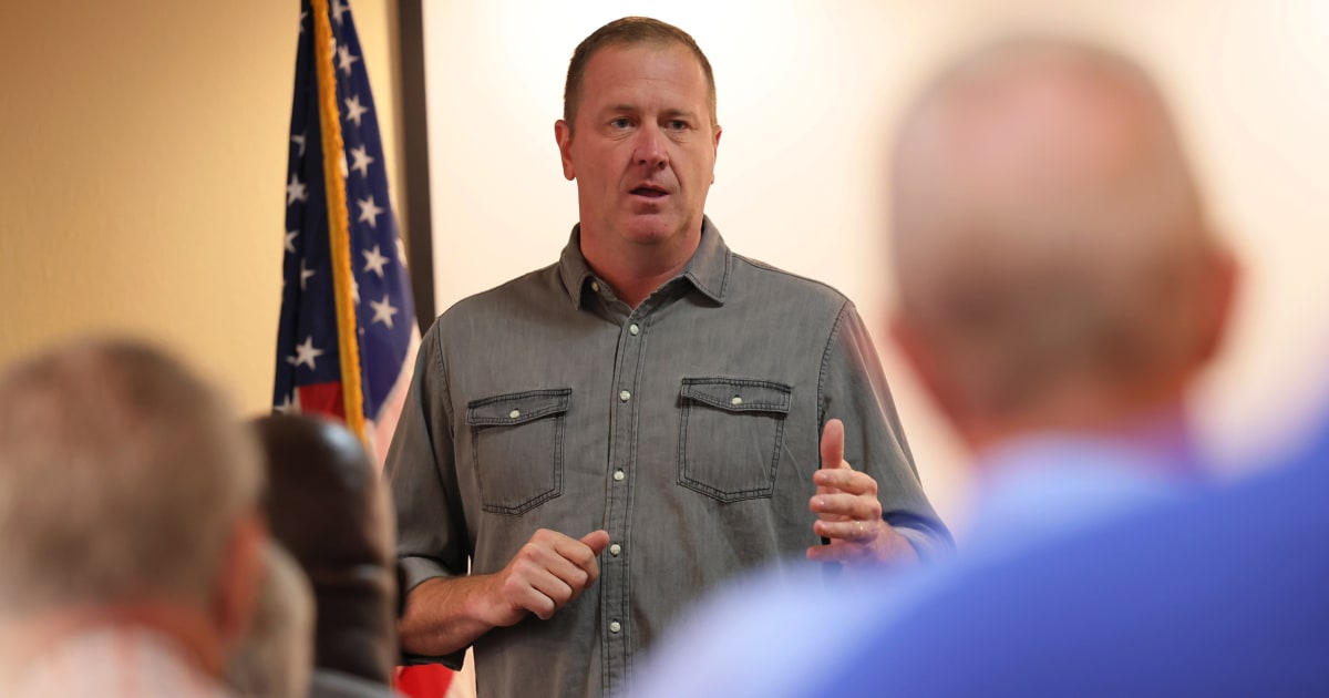 Eric Schmitt wins GOP primary for Senate in Missouri, defeating former Gov.  Greitens