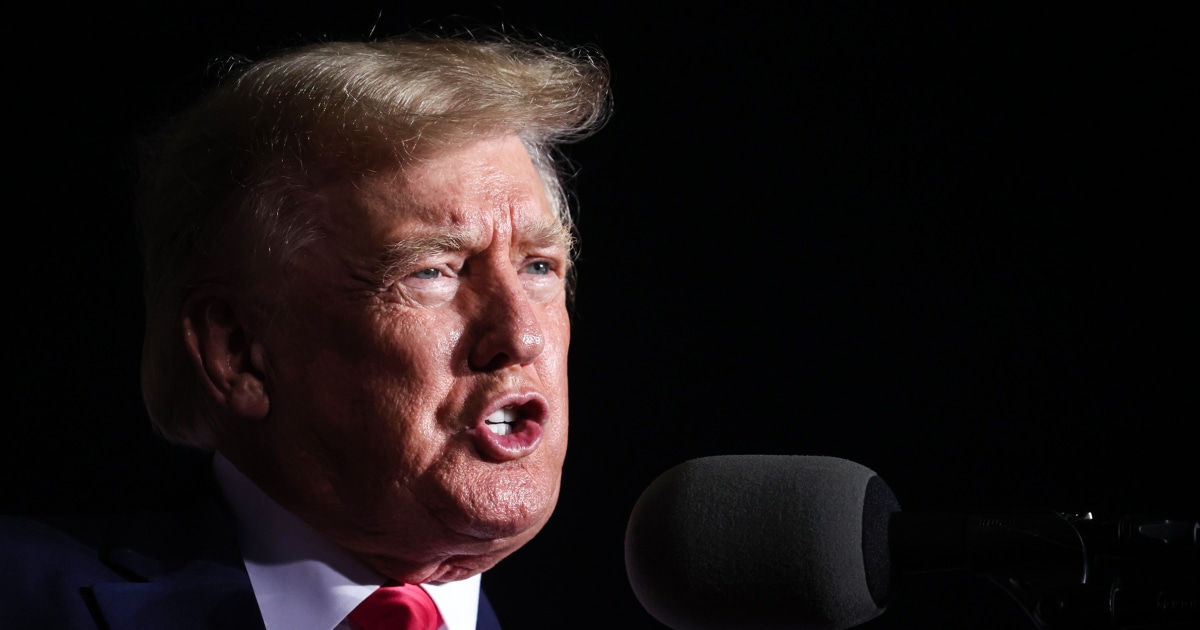 Federal court rules that House committee can access Trump's tax records