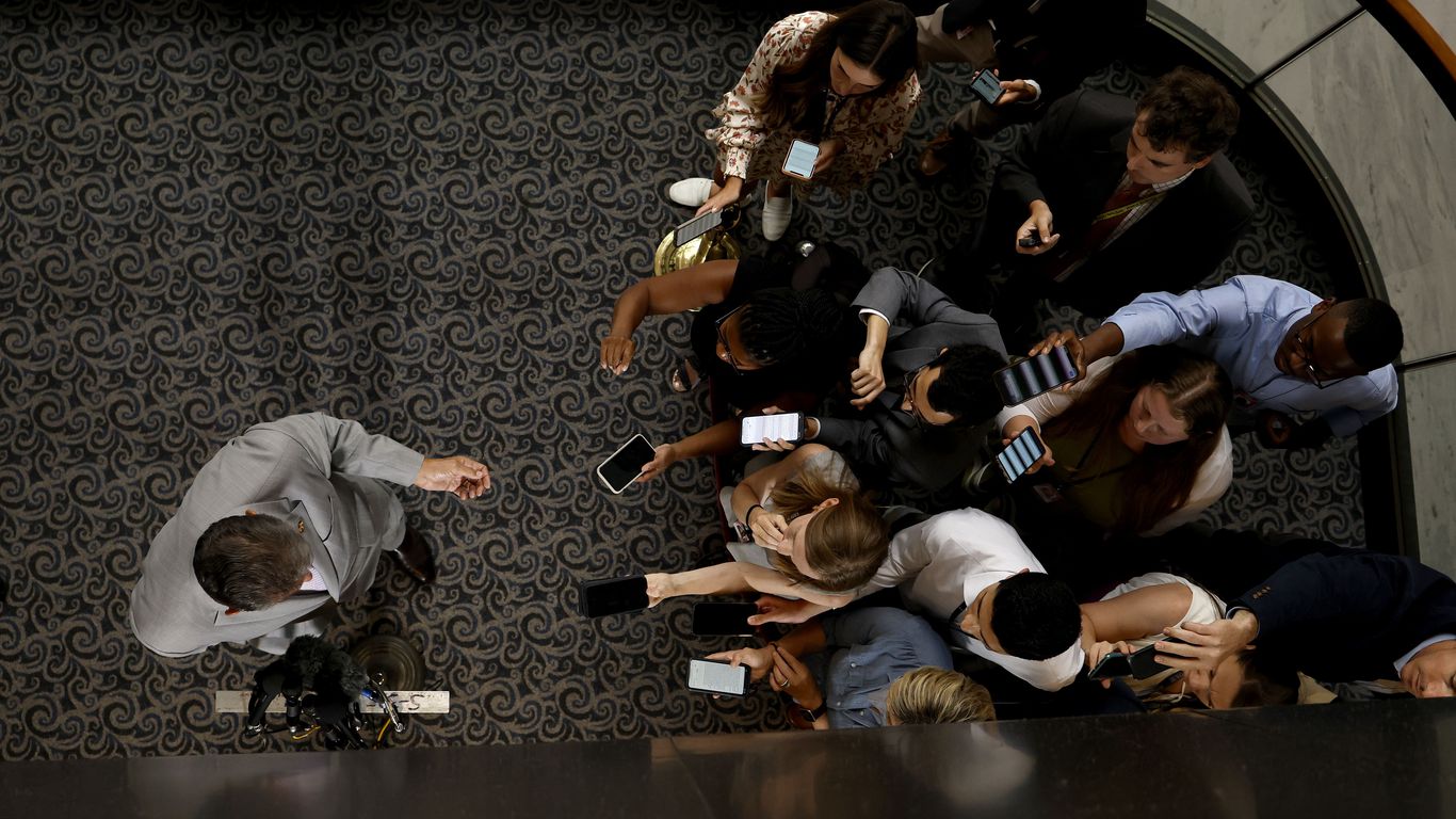 Former Treasury secretaries push Manchin bill