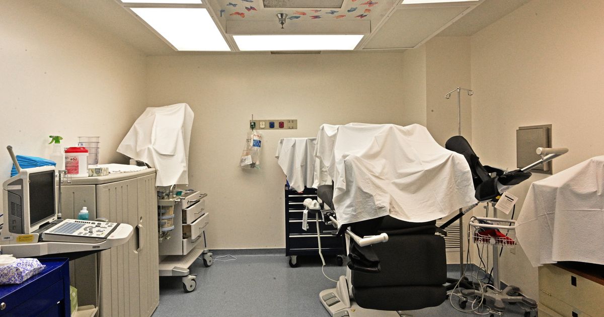 ajc-burgerMenu-background