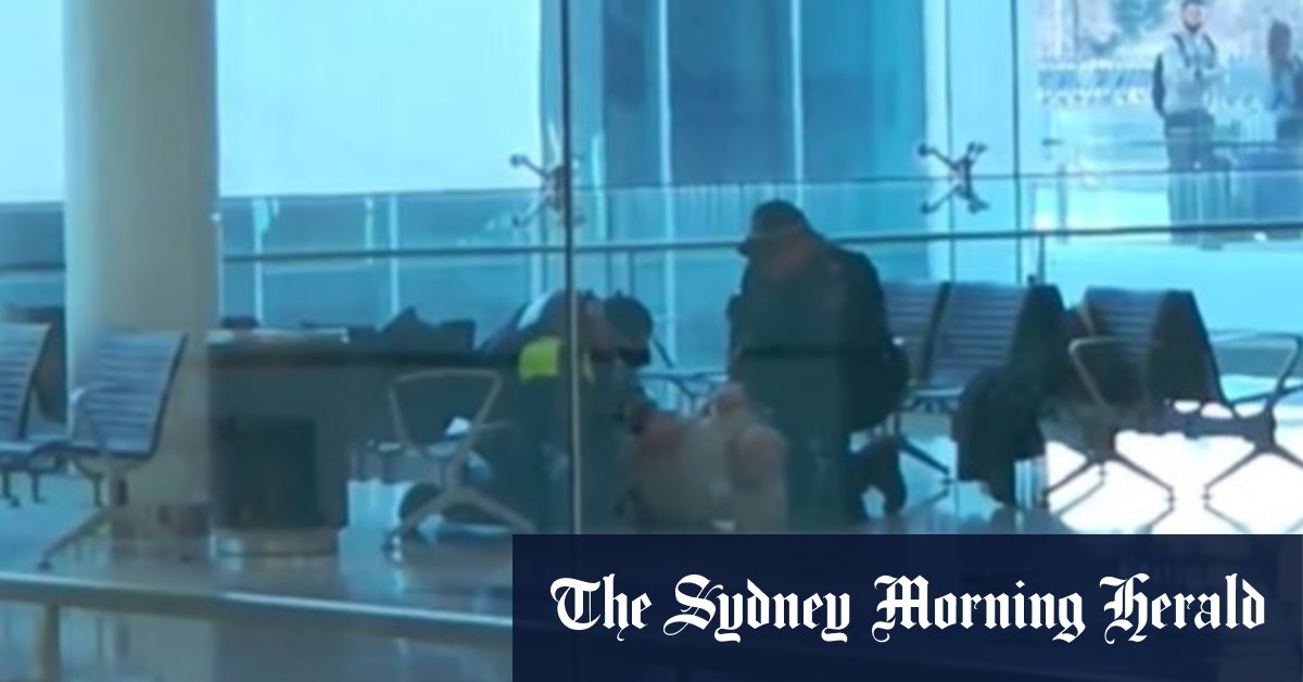 Gunshots fired at Canberra Airport, single gunman arrested