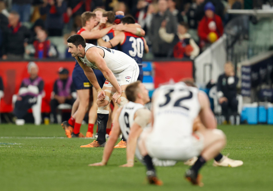 How Carlton lost the “unlosable” in last-gasp disaster
