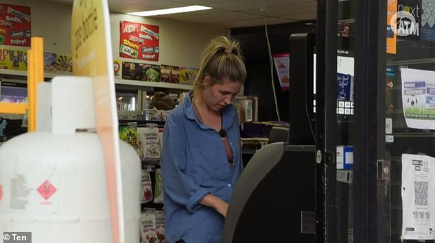 Viewers of Hunted Australia have been left furious over an 'unfair' twist that saw one half of a team get caught on Sunday's episode