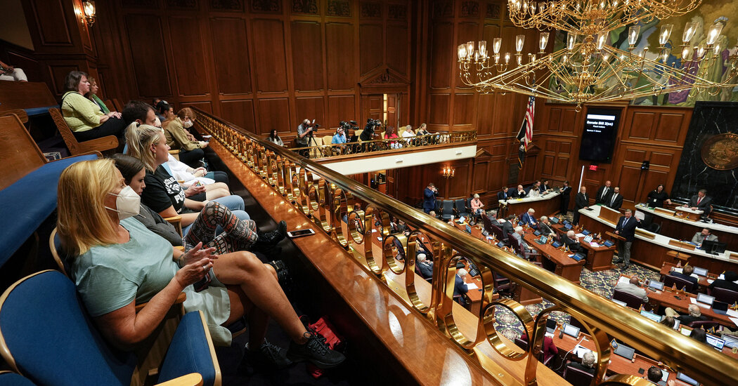 Indiana Lawmakers Pass First Post-Roe Abortion Ban