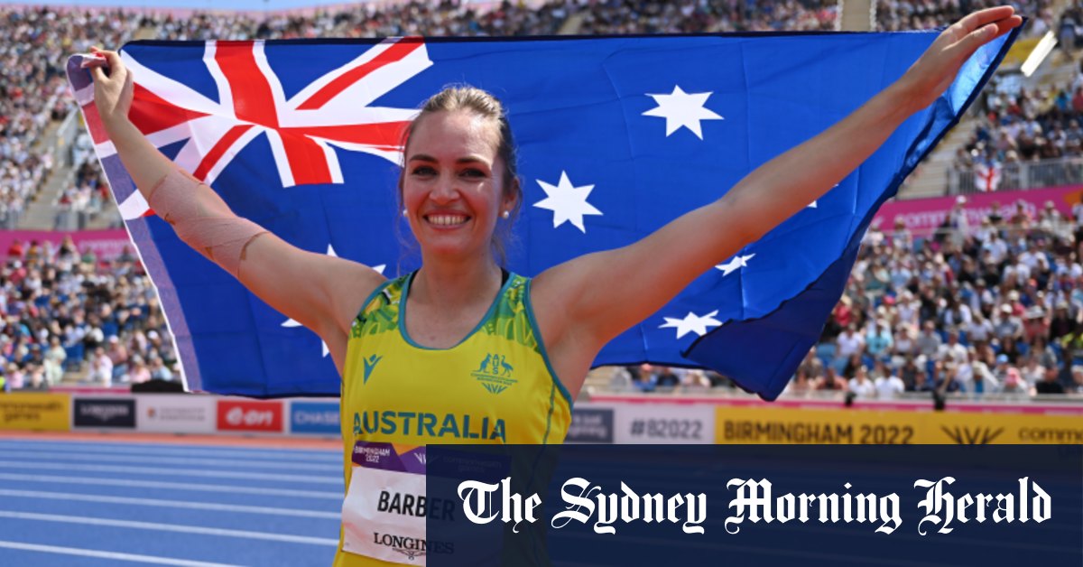 Kelsey-Lee Barber wins javelin gold