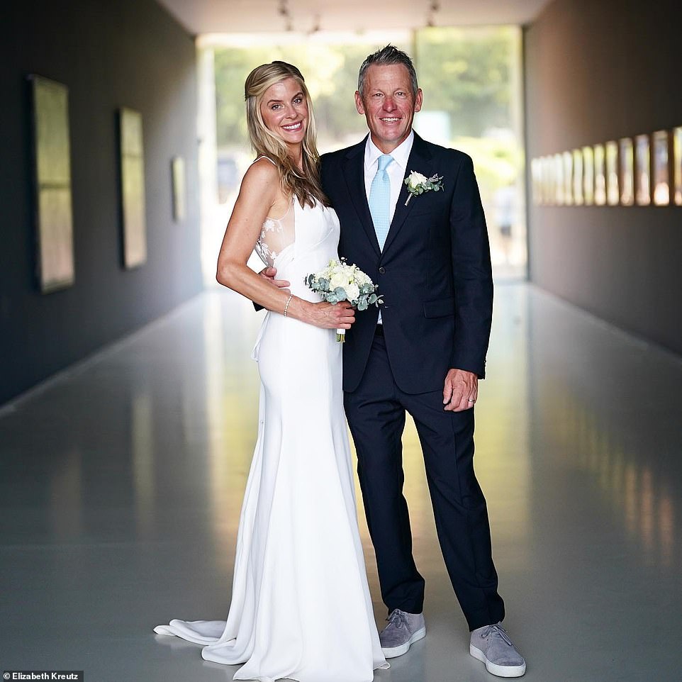 Just married!  After 14 years together, Lance Armstrong and his longtime girlfriend Anna Hansen have tied the knot