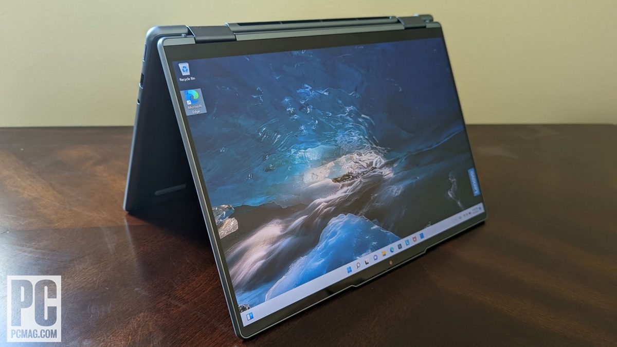 Lenovo Yoga 7i 14 Gen 7 (2022) - Review 2022