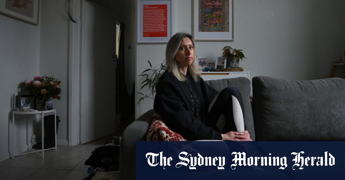 Life coaches take on divorce after marriage breakdown spike