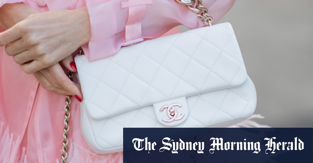 Luxury bargain hunters embrace eBay