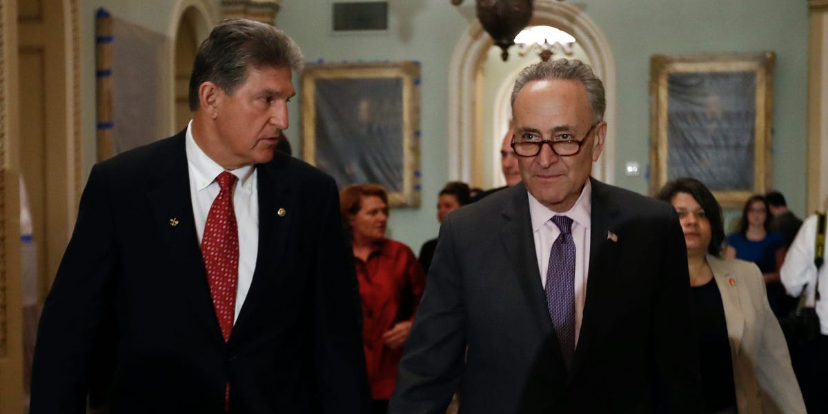 Manchin's Inflation Deal Omits Health Insurance Help for Low Income People