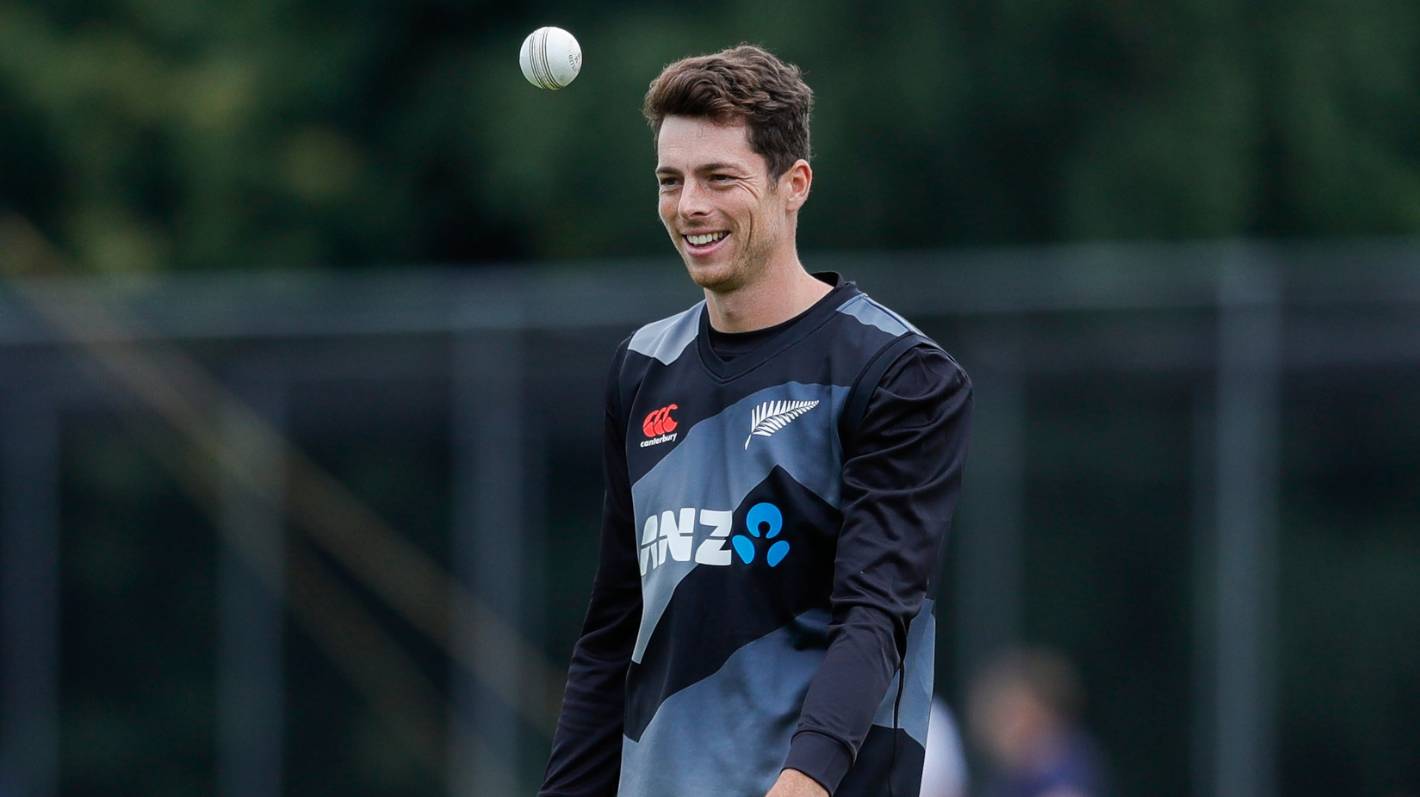 Mitchell Santner leads from the front as Black Caps win second T20 against the Netherlands