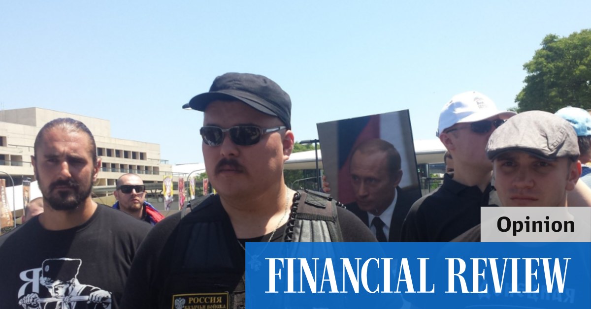 Mrs Cossack sets up Infowars Australia