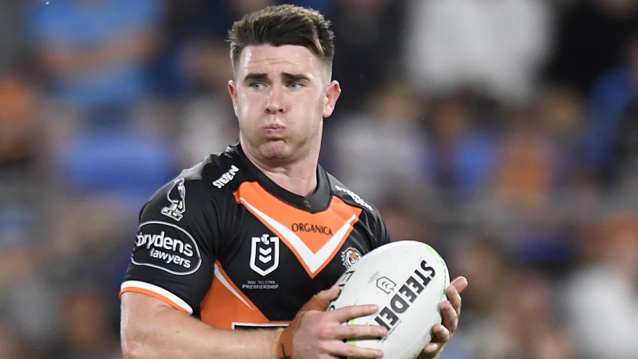 NRL 2022: Jock Madden responds to possible Luke Brooks extension