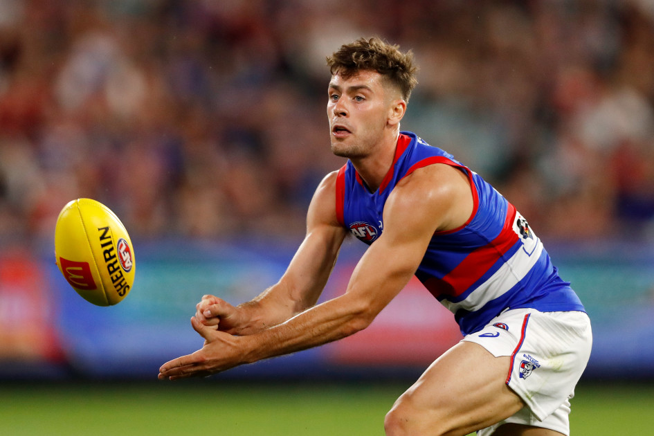 New club enters race for unsigned Bulldogs midfielder
