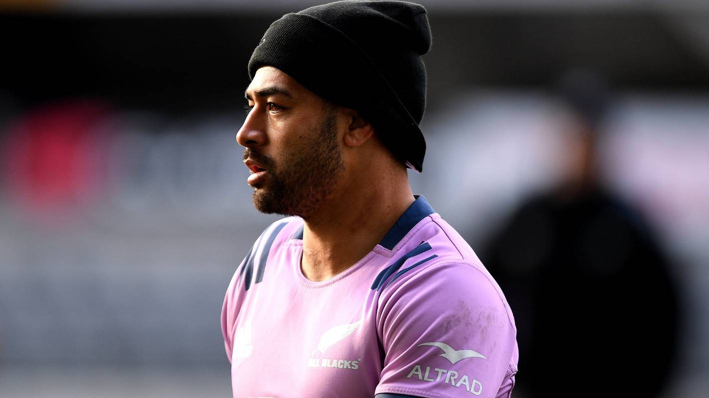 Richie Mo'unga comes to terms with All Blacks pile-on: 'It's fair that the fans care'