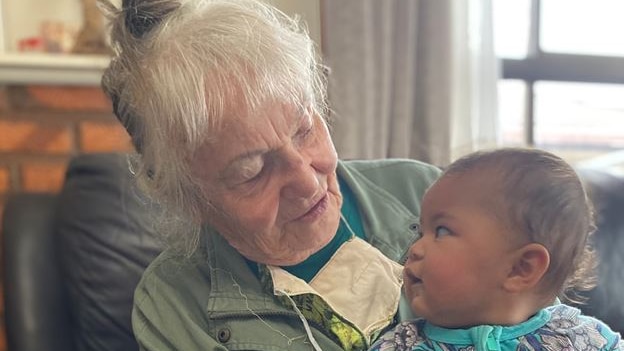 Some pensioners have been struggling to access free RAT kits as COVID-19 waves continue, but here's where you can access one — for free