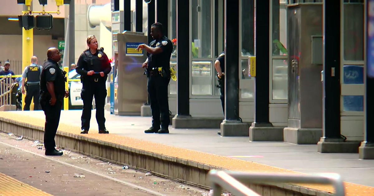 Teen killed in downtown Minneapolis light rail shooting