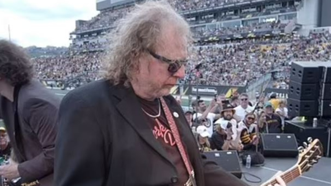 Teenage Head's Gord Lewis 'murdered by son'