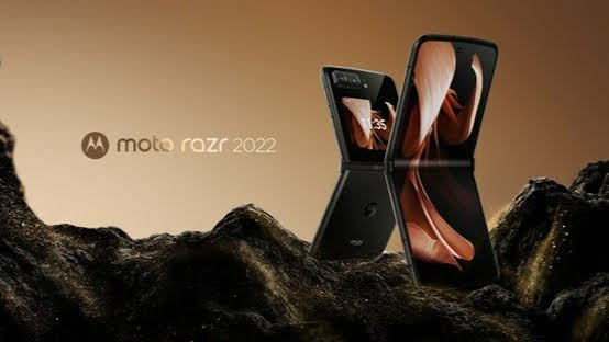 The Moto Razr 2022 Is Coming, But You Can't Get It