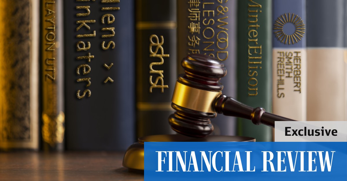 Top-tier law firms challenged for lucrative taxpayer-funded work