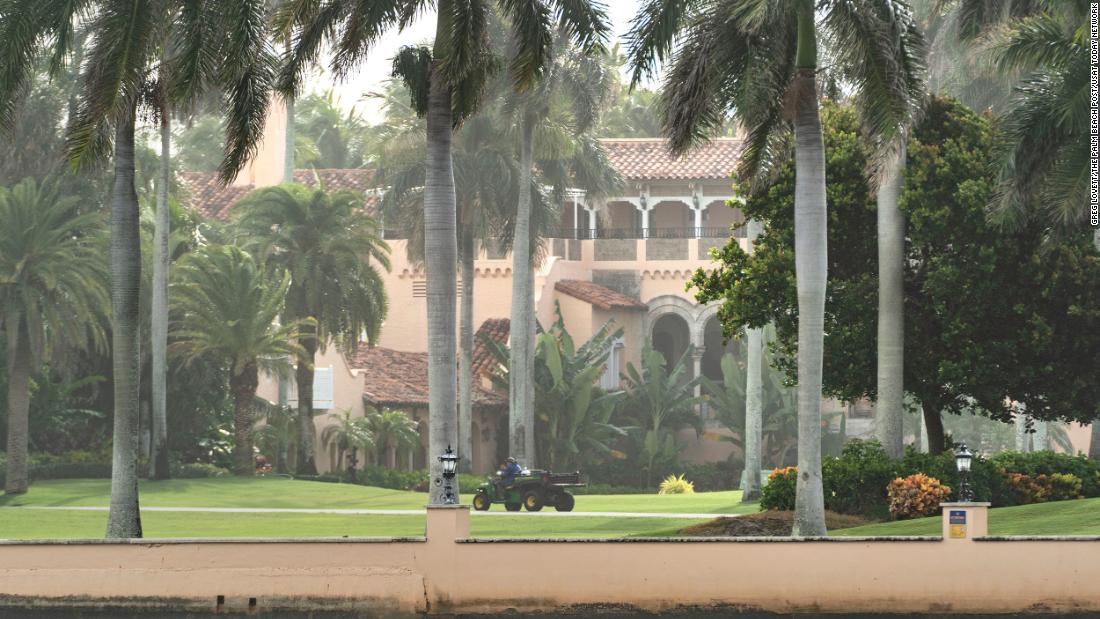 Violent rhetoric circulates on the pro-Trump internet following FBI search, including against a judge