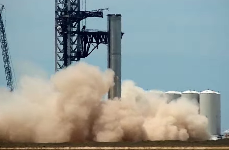 Watch SpaceX test fire its next-gen Super Heavy rocket